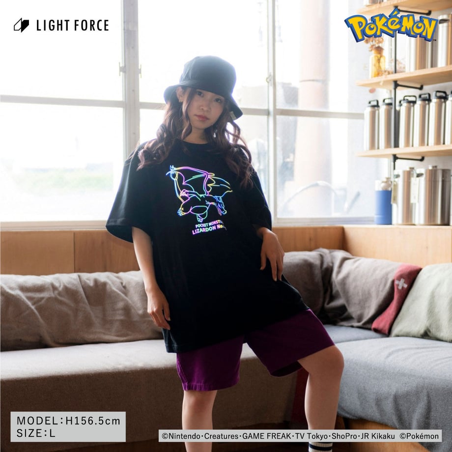 【ポケットモンスター】リフレクターTシャツ リザードン／ブラック／M